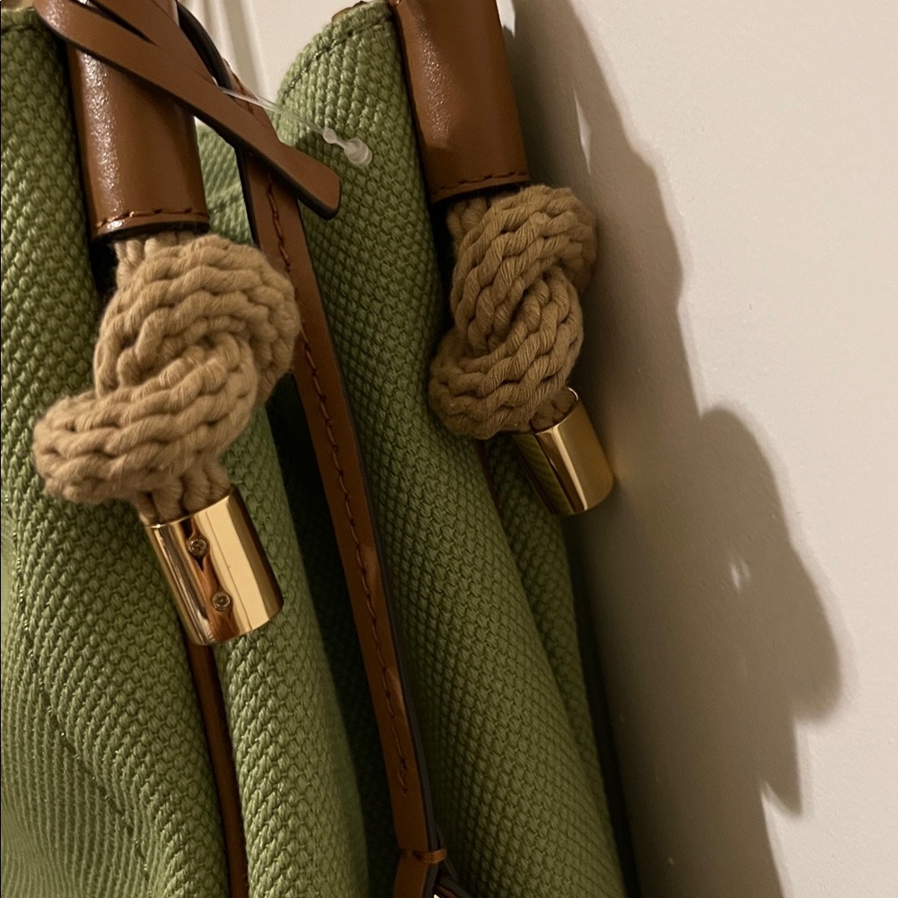 NWT green canvas bag - Picture 3 of 7